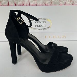 Women’s MICHAEL Michael Kors Black Margot Platform Sandals  Size: 9.5